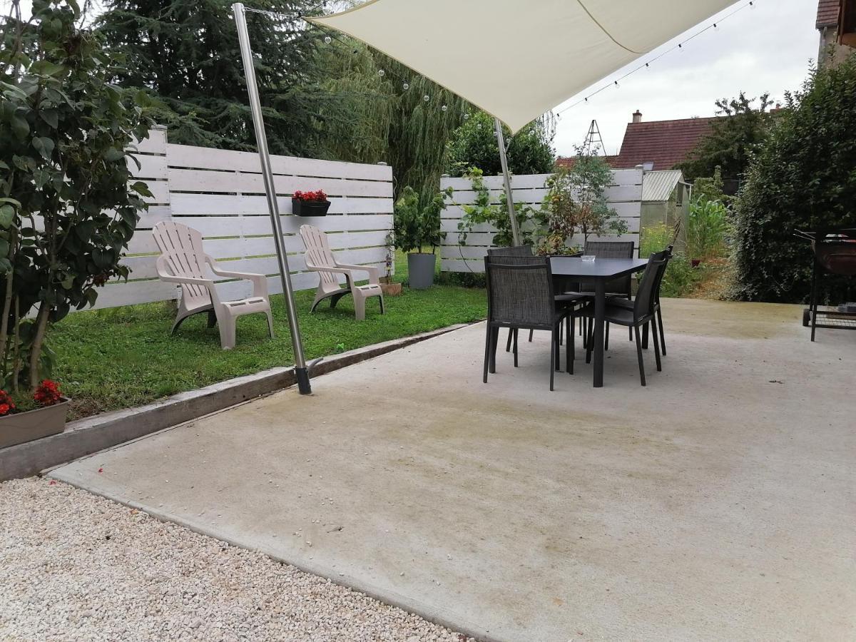 Grand Studio Entre Saone Et Vignes Treclun Eksteriør billede